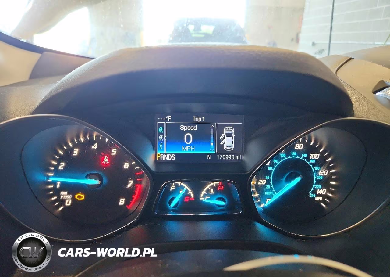 2016 Ford Escape Titanium VIN:1FMCU0JX6GUC42481 - 9
