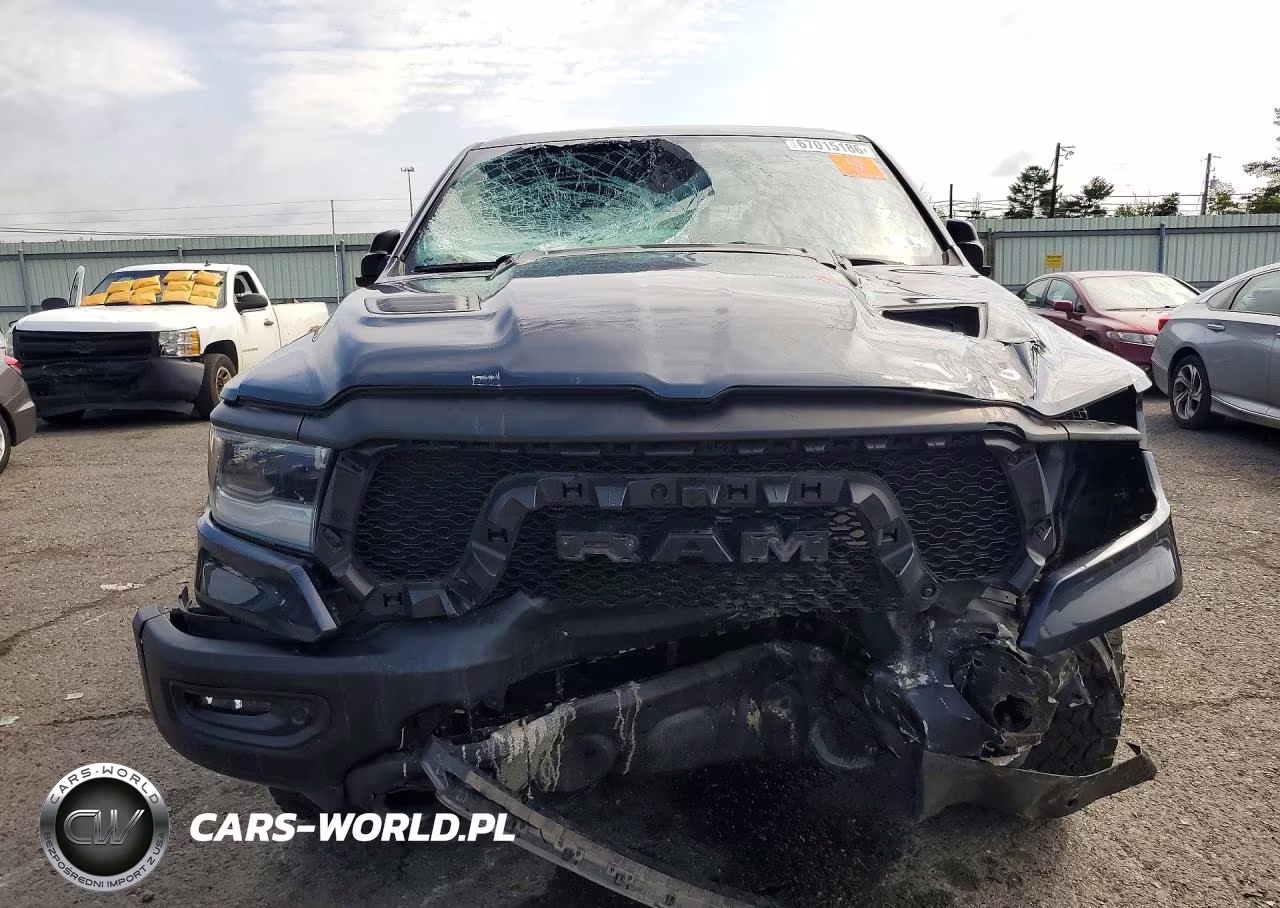 2019 Ram 1500 Rebel VIN:1C6SRFLT7KN767901 - 5
