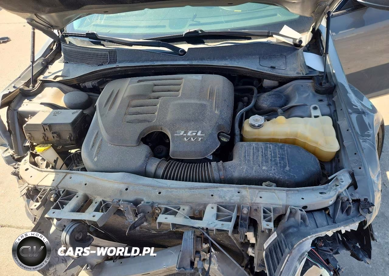 2019 Chrysler 300 S VIN:2C3CCABG2KH617939 - 11