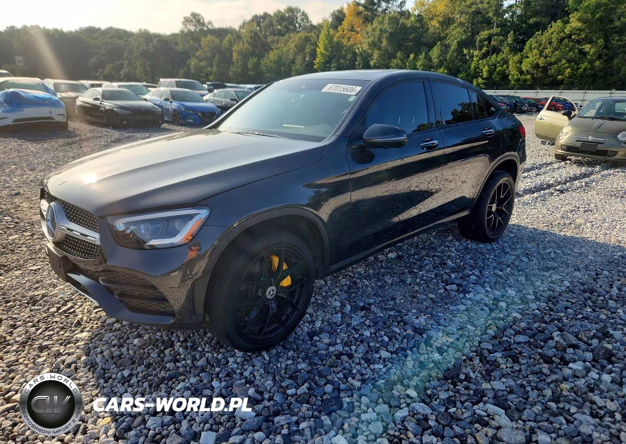 2020 Mercedes-Benz Glc Coupe 300 4Matic – zdjęcie 1 z 13
