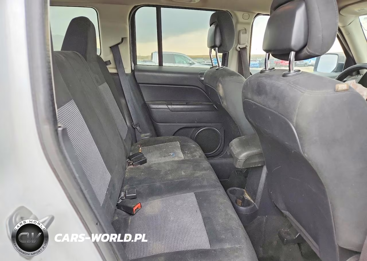 2015 Jeep Patriot Sport VIN:1C4NJRBBXFD202285 - 10