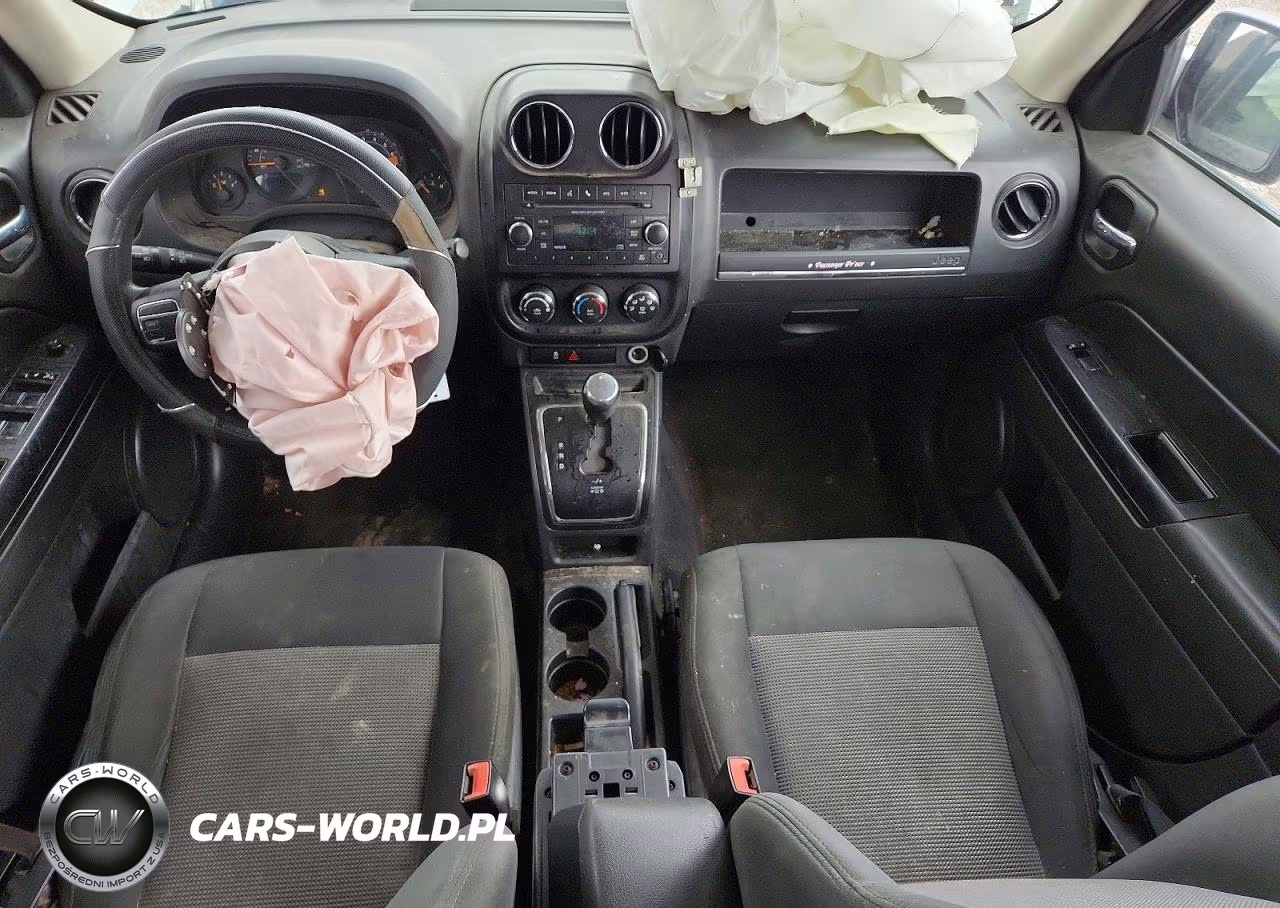 2015 Jeep Patriot Sport VIN:1C4NJRBBXFD202285 - 8