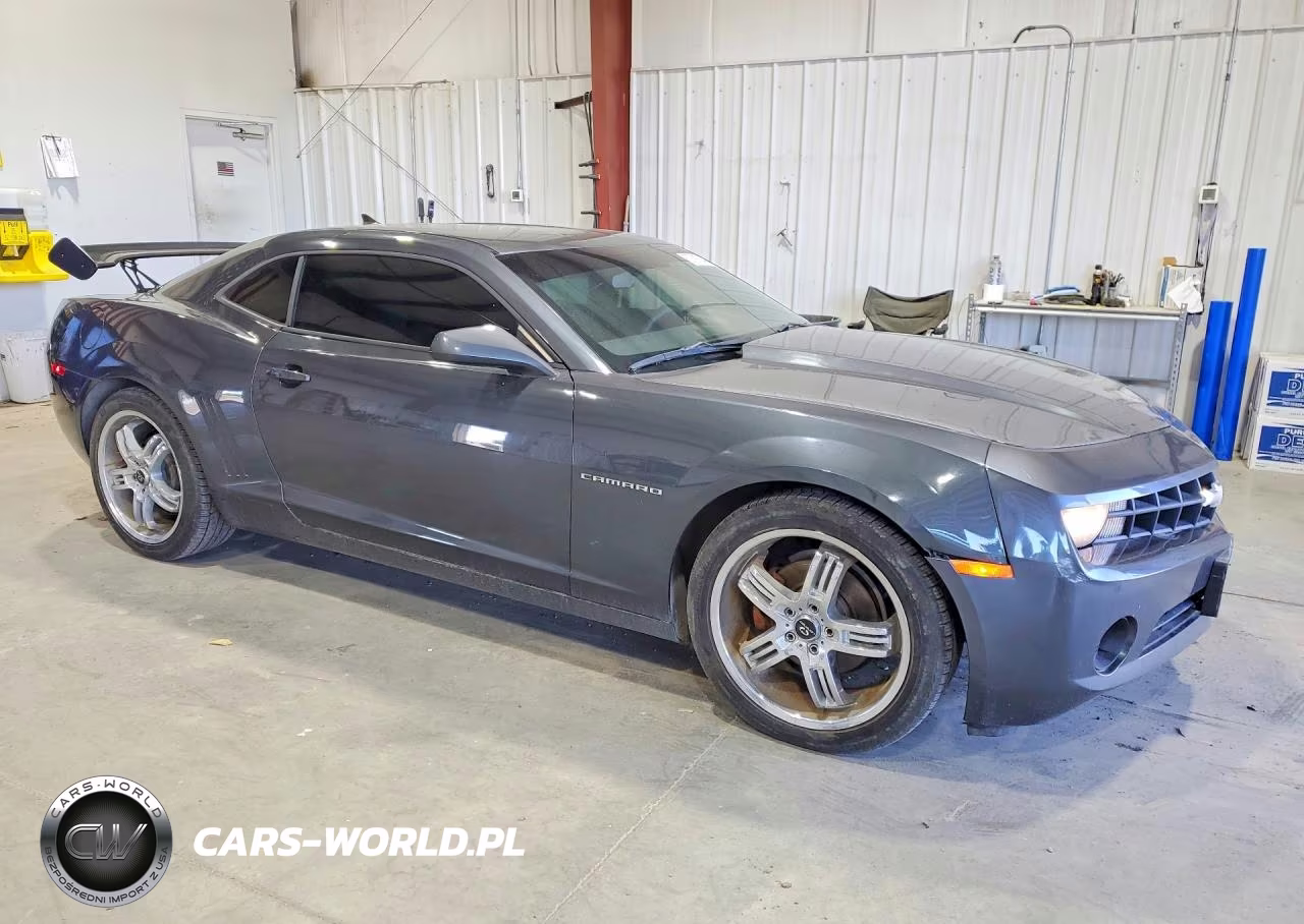 2011 Chevrolet Camaro Ls VIN:2G1FE1ED7B9182665 - 4