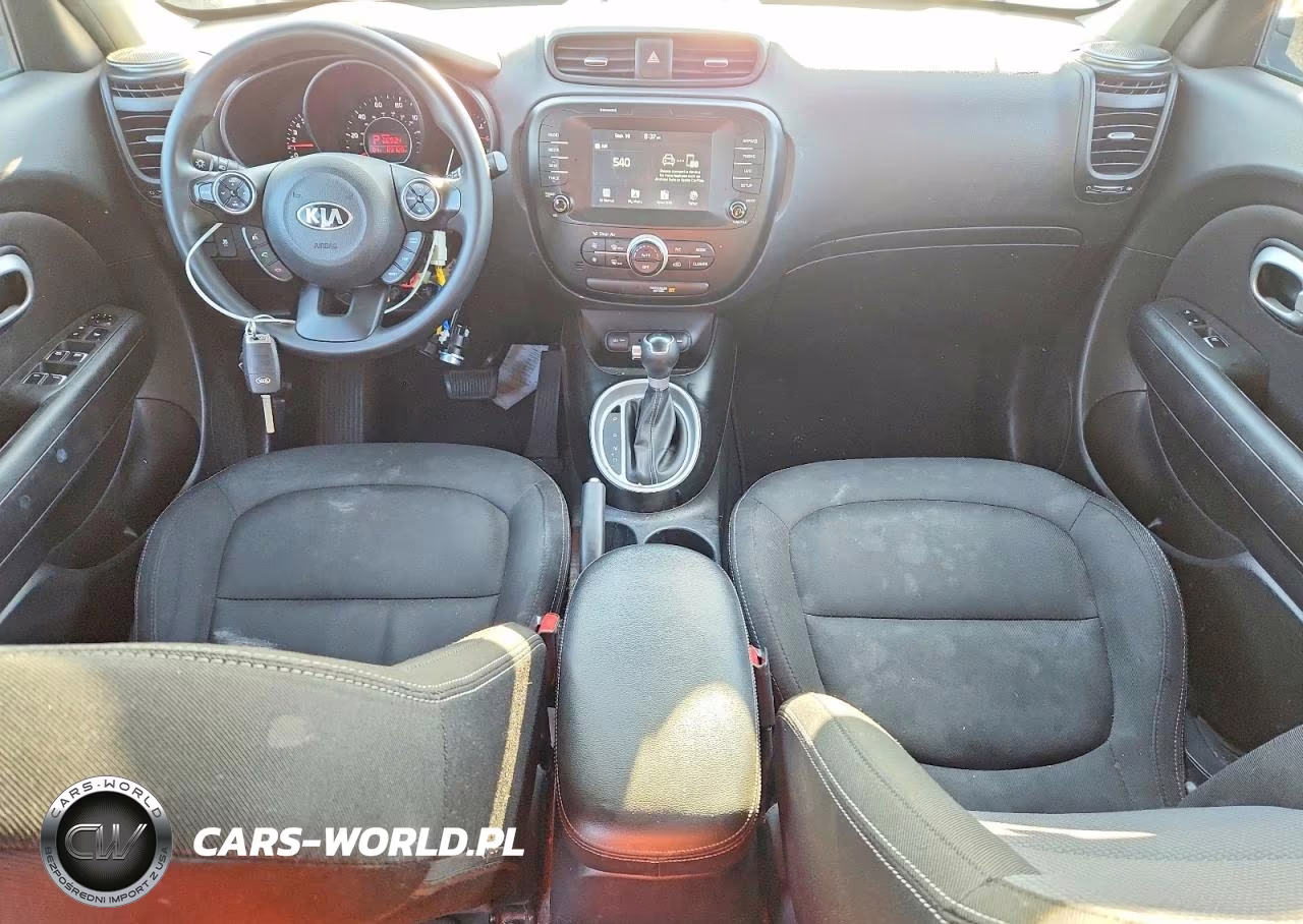 2018 Kia Soul + VIN:KNDJP3A50J7596442 - 8
