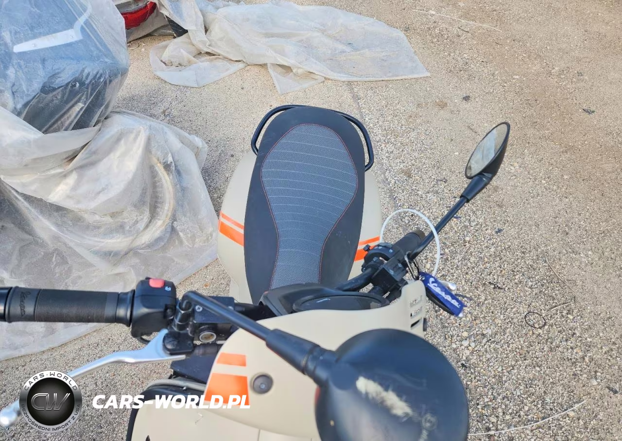 2024 Vespa Gts-Sei Giorni 300 VIN:ZAPMD39M1R5400001 - 5