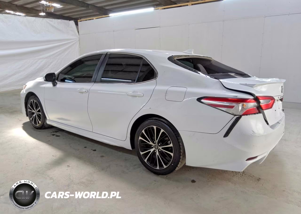 2020 Toyota Camry Se VIN:4T1G11AK2LU913045 - 2