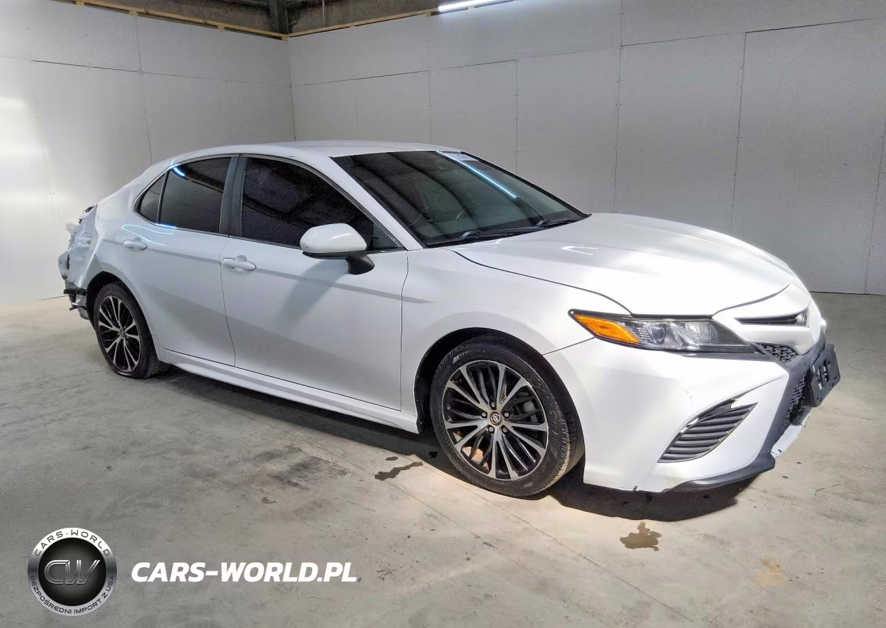 2020 Toyota Camry Se VIN:4T1G11AK2LU913045 - 4