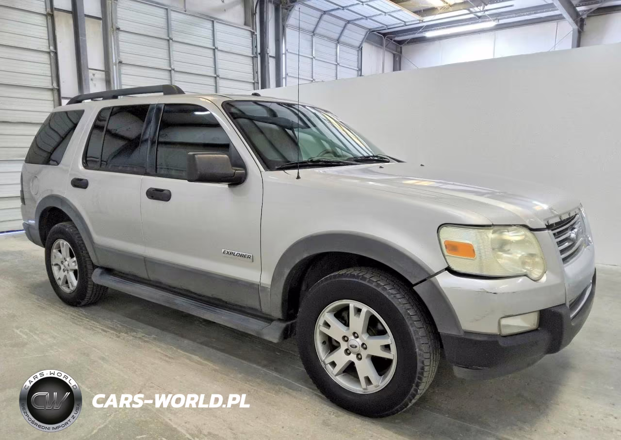 2006 Ford Explorer Xlt VIN:1FMEU63826UB23715 - 4