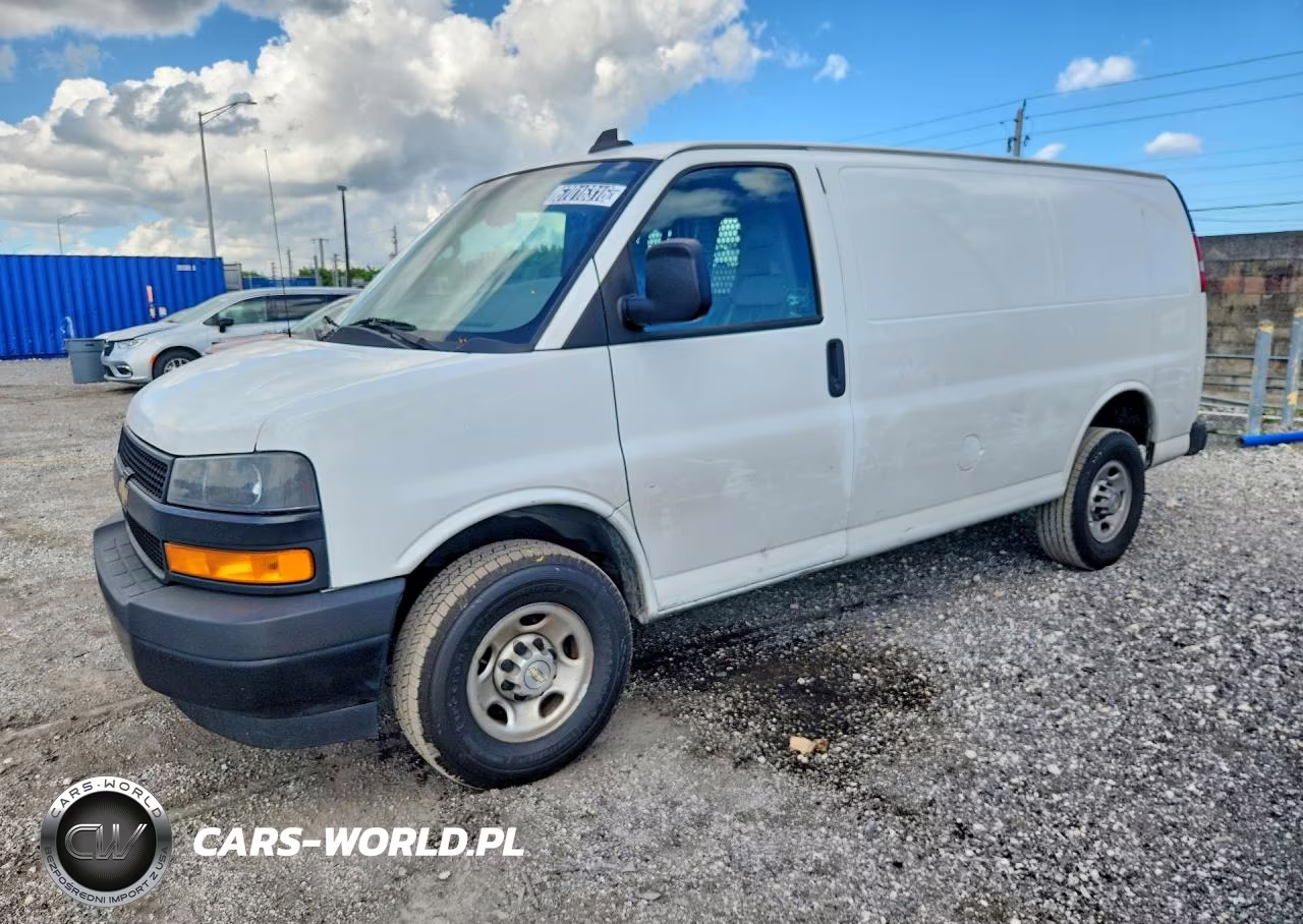 2022 Chevrolet Express 2500 Delivery Van VIN:1GCWGAFP3N1217849 - 1