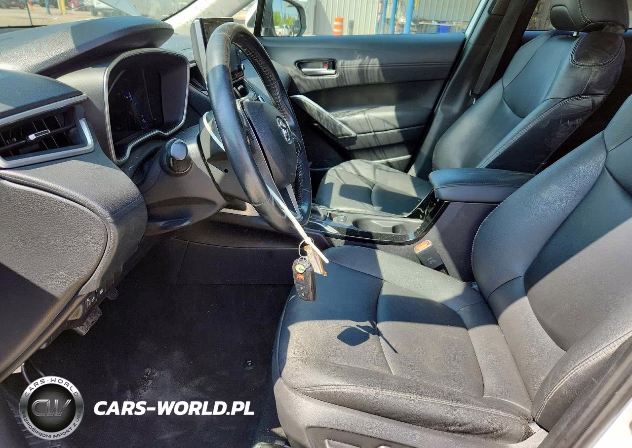 2022 Toyota Corolla Cross Xle VIN:7MUEAABG6NV034943 - 7