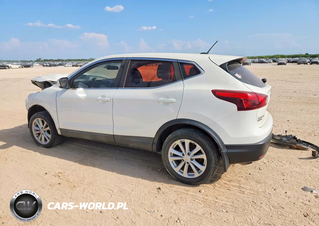 2017 Nissan Rogue Sport S VIN:JN1BJ1CP0HW030583 - 2