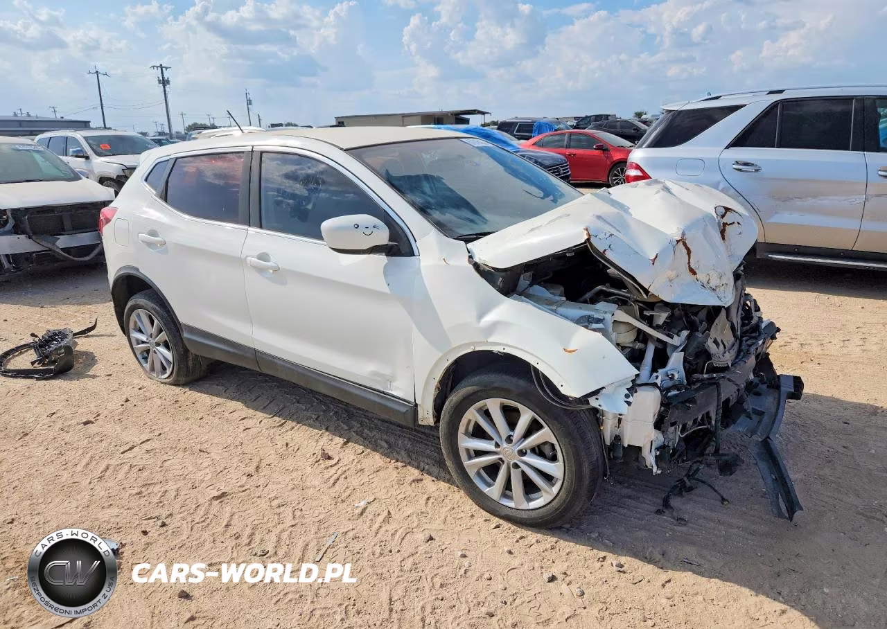 2017 Nissan Rogue Sport S VIN:JN1BJ1CP0HW030583 - 4