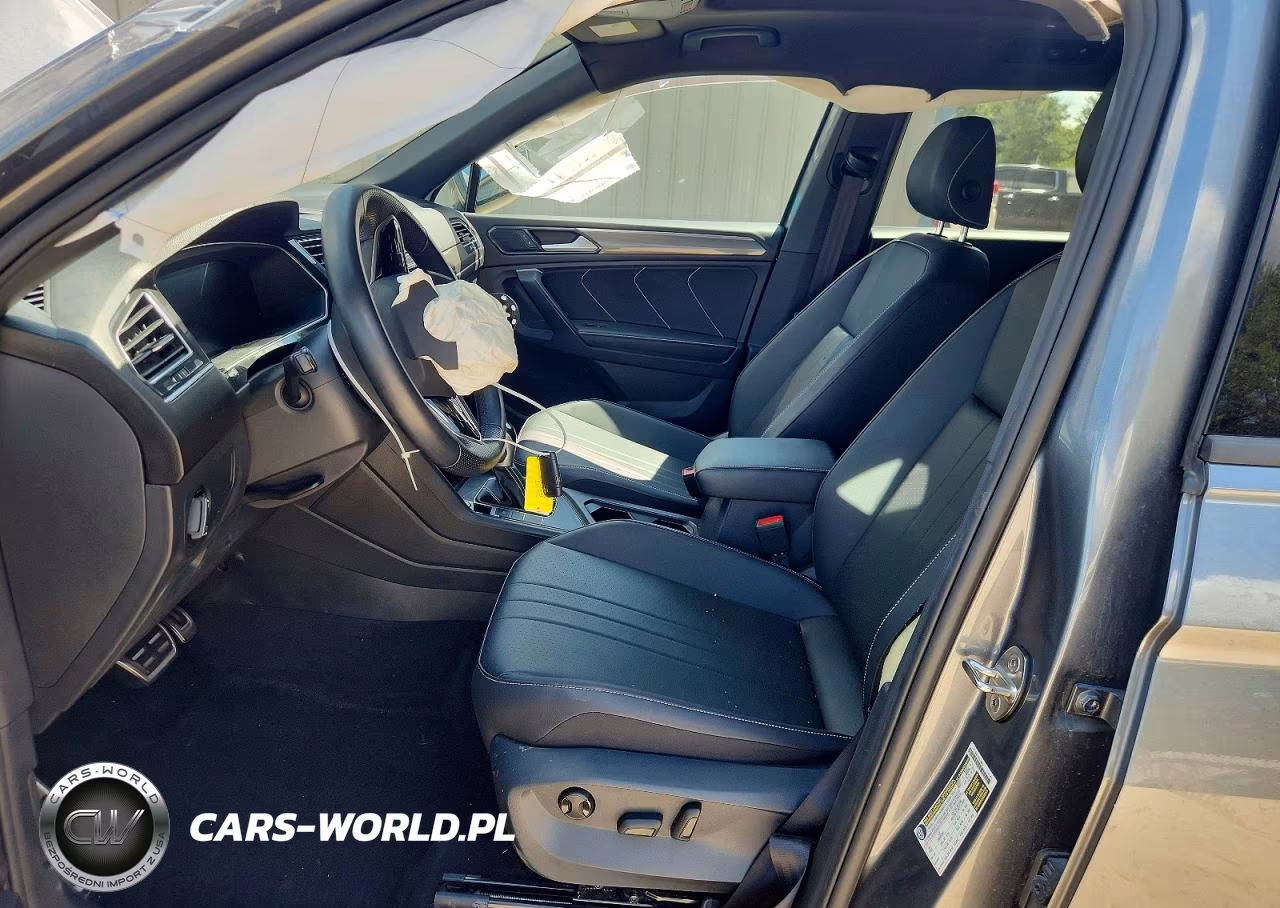 2023 Volkswagen Tiguan Se R-Line Black VIN:3VVCB7AX6PM132717 - 7