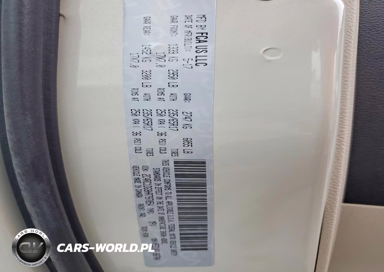2017 Chrysler Pacifica Touring VIN:2C4RC1DG9HR797054 - 13