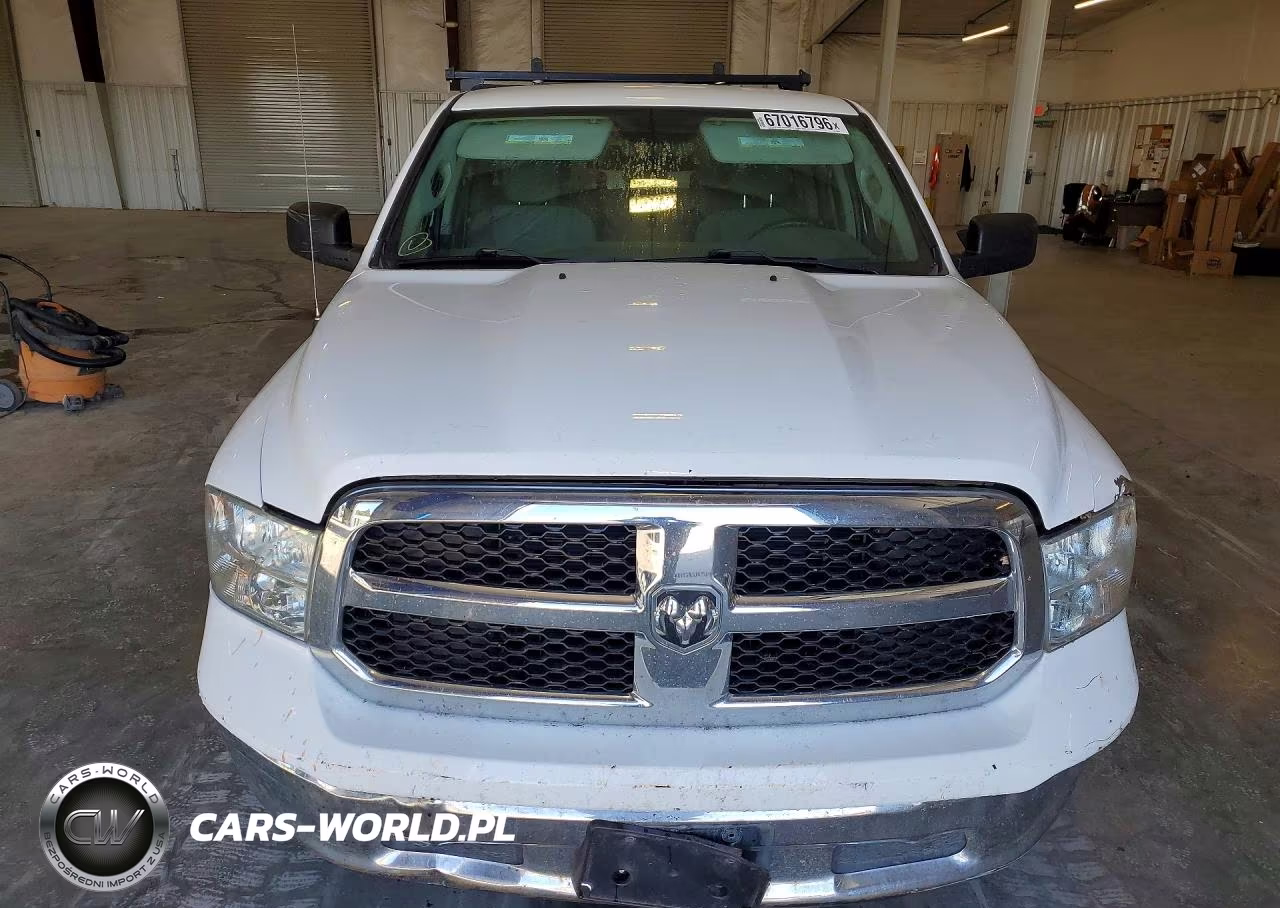 2019 Ram 1500 Classic Tradesman VIN:1C6RR7FT1KS590974 - 5