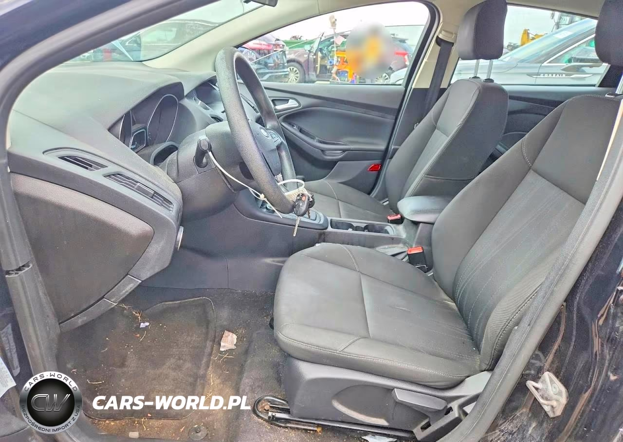 2017 Ford Focus Se VIN:1FADP3F27HL243294 - 7