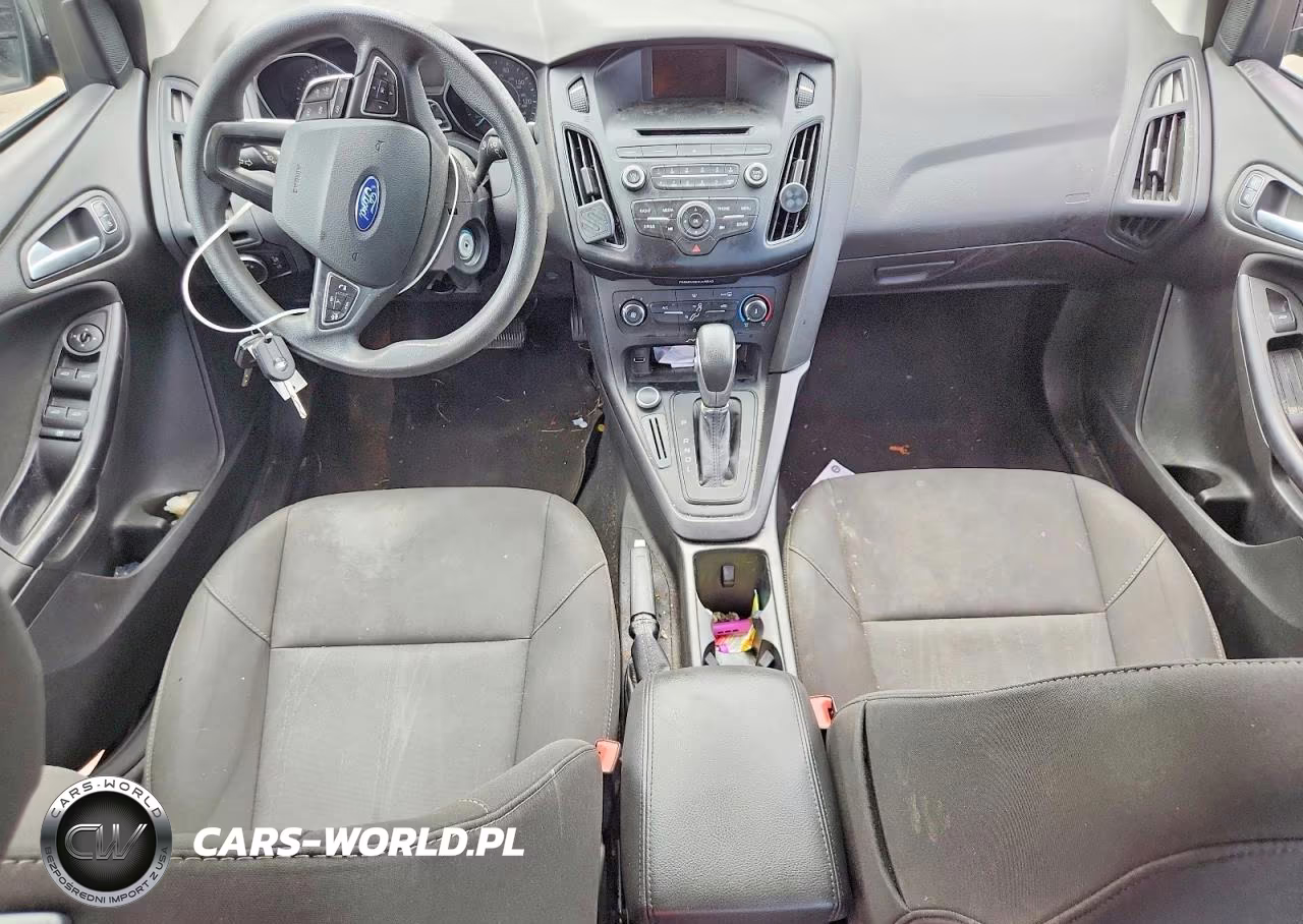 2017 Ford Focus Se VIN:1FADP3F27HL243294 - 8