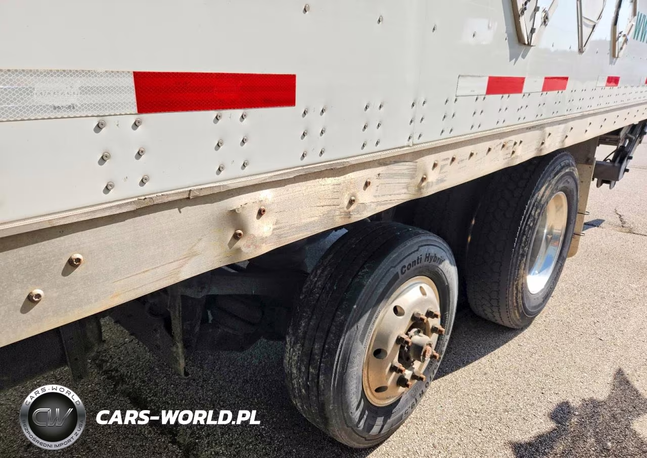 2020 Peterbilt 348 Box Truck VIN:2NP3KM8X9LM668721 - 13