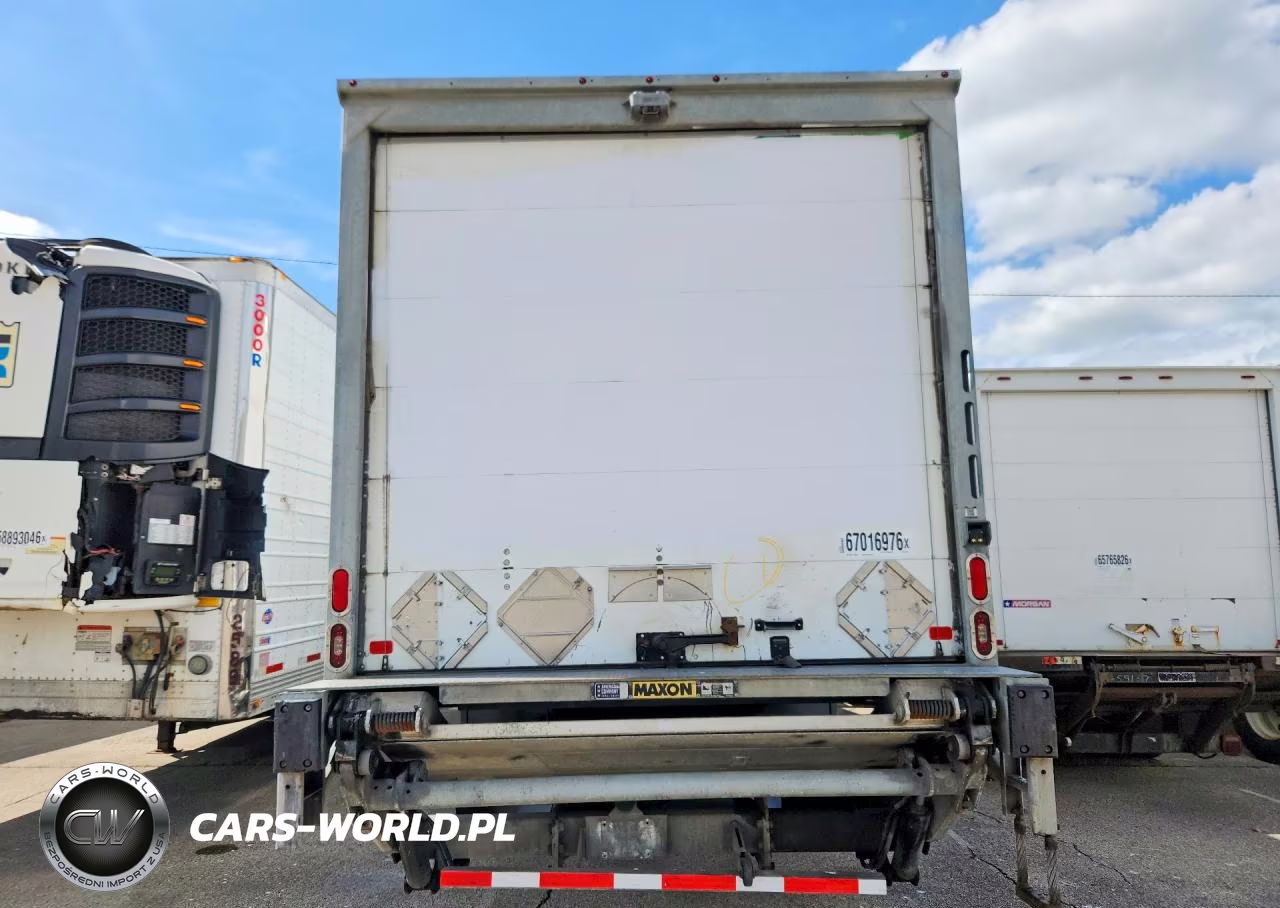 2020 Peterbilt 348 Box Truck VIN:2NP3KM8X9LM668721 - 6