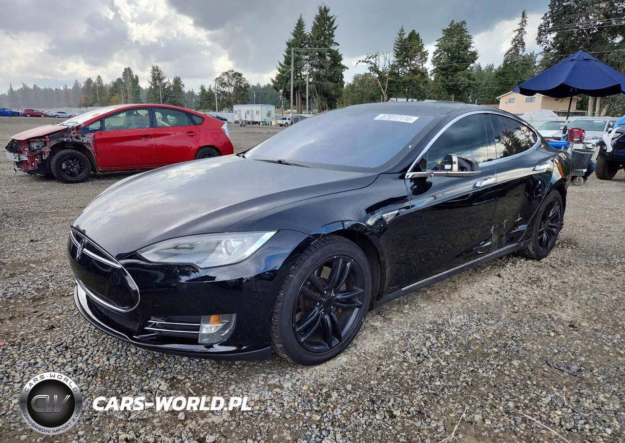 2014 Tesla Model S