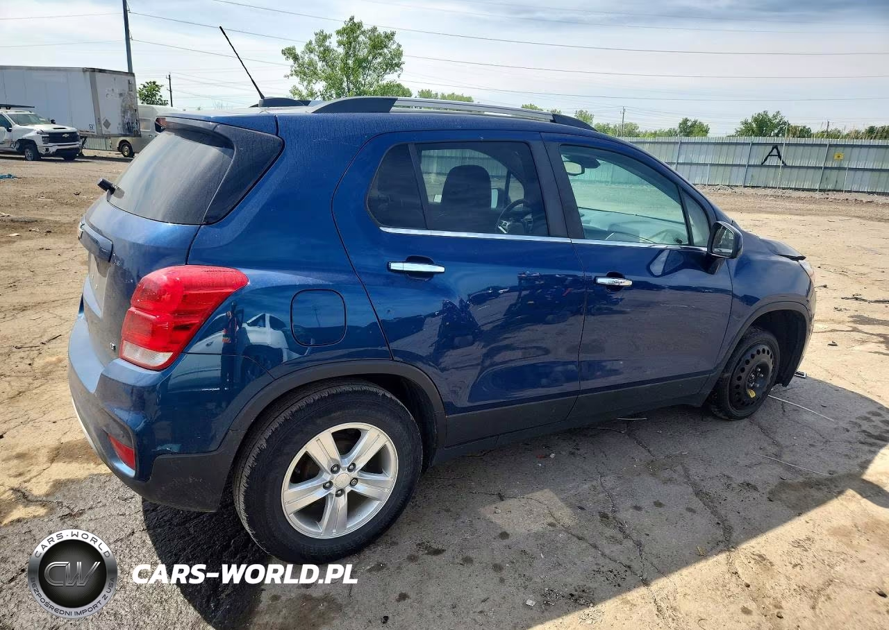 2019 Chevrolet Trax 1Lt VIN:3GNCJLSB3KL336023 - 3