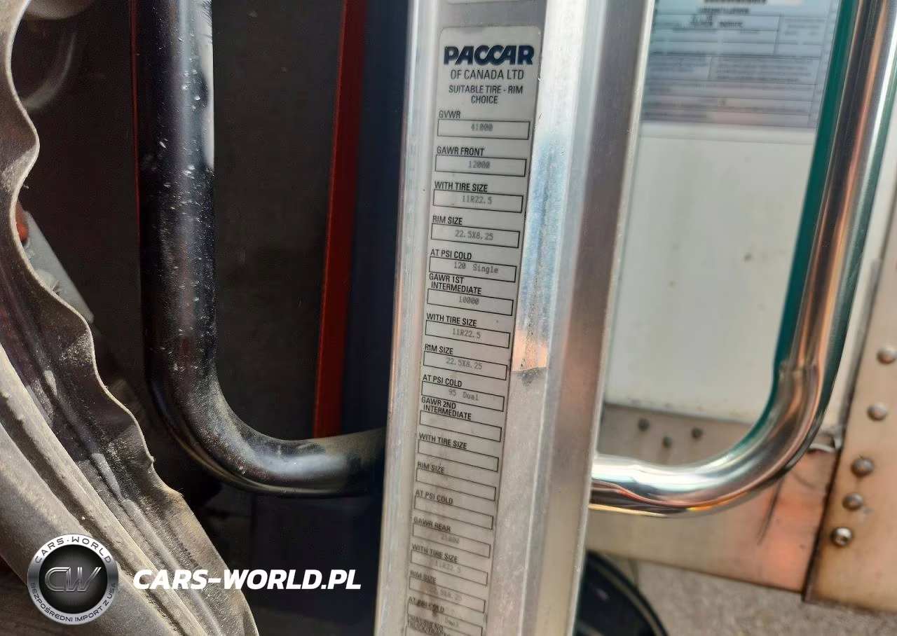 2020 Peterbilt 348 Box Truck VIN:2NP3KM8X0LM668655 - 12