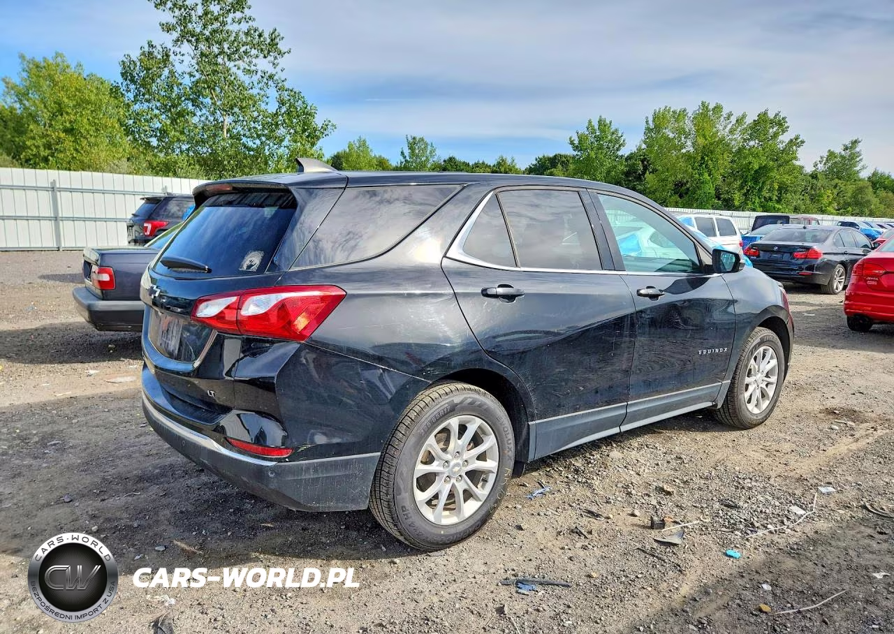 2019 Chevrolet Equinox Lt VIN:3GNAXKEV4KL355380 - 3