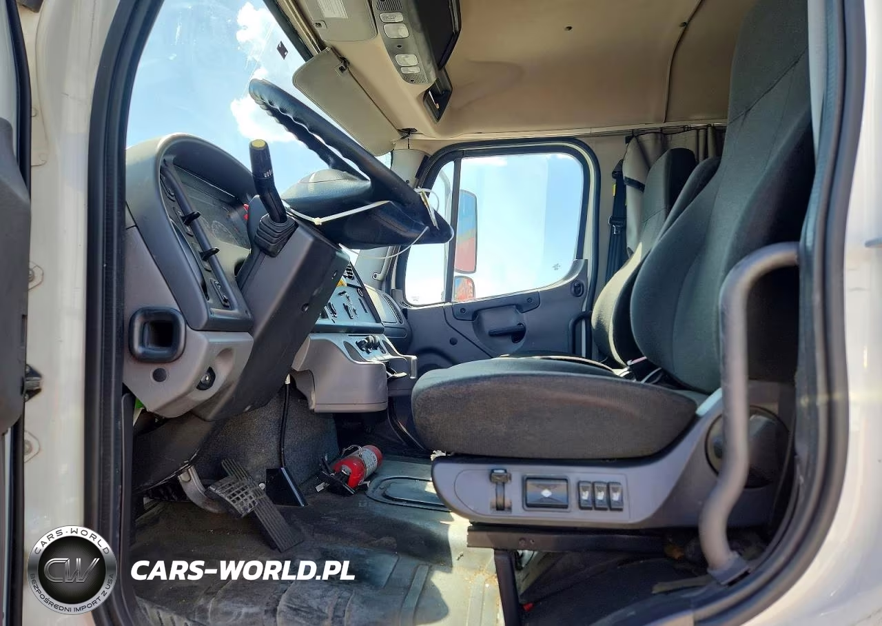 2022 Freightliner Business Class M2 Box Truck VIN:1FVACWFC5NHNC3538 - 7