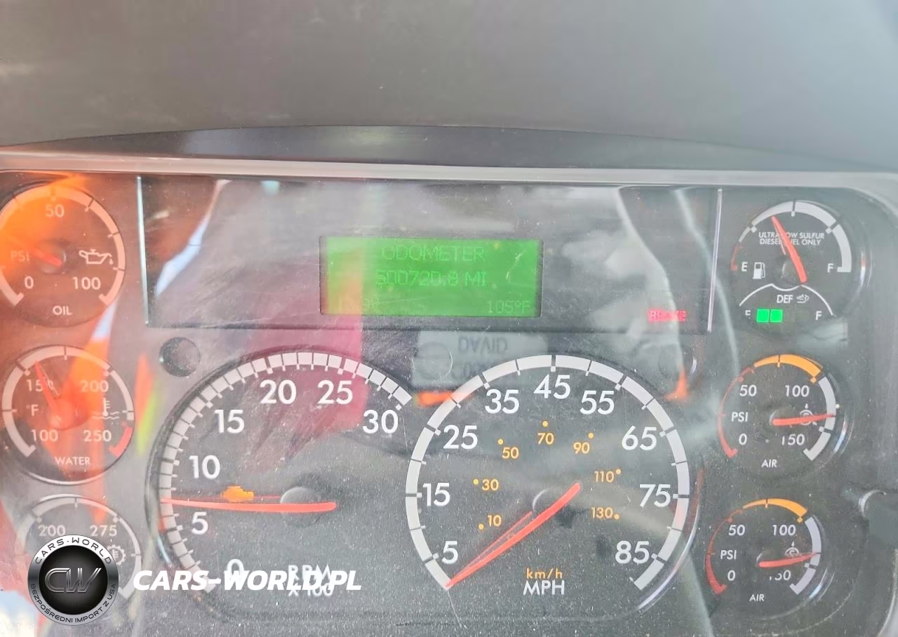 2022 Freightliner Business Class M2 Box Truck VIN:1FVACWFC5NHNC3538 - 9