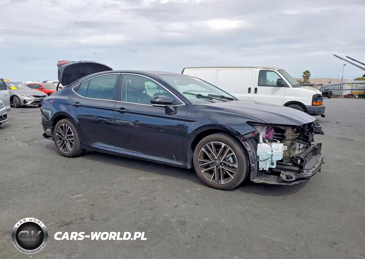 2026 Toyota Camry Xle VIN:4T1DAACK6TU237196 - 4