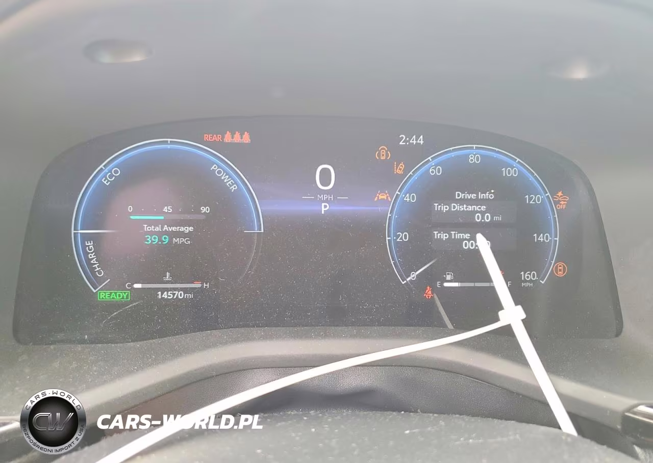 2026 Toyota Camry Xle VIN:4T1DAACK6TU237196 - 9