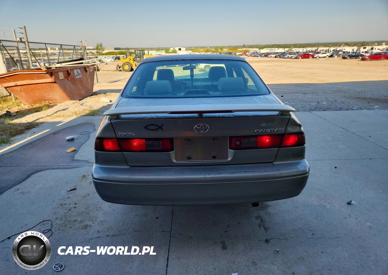 1999 Toyota Camry Le VIN:JT2BG22K9X0312142 - 6
