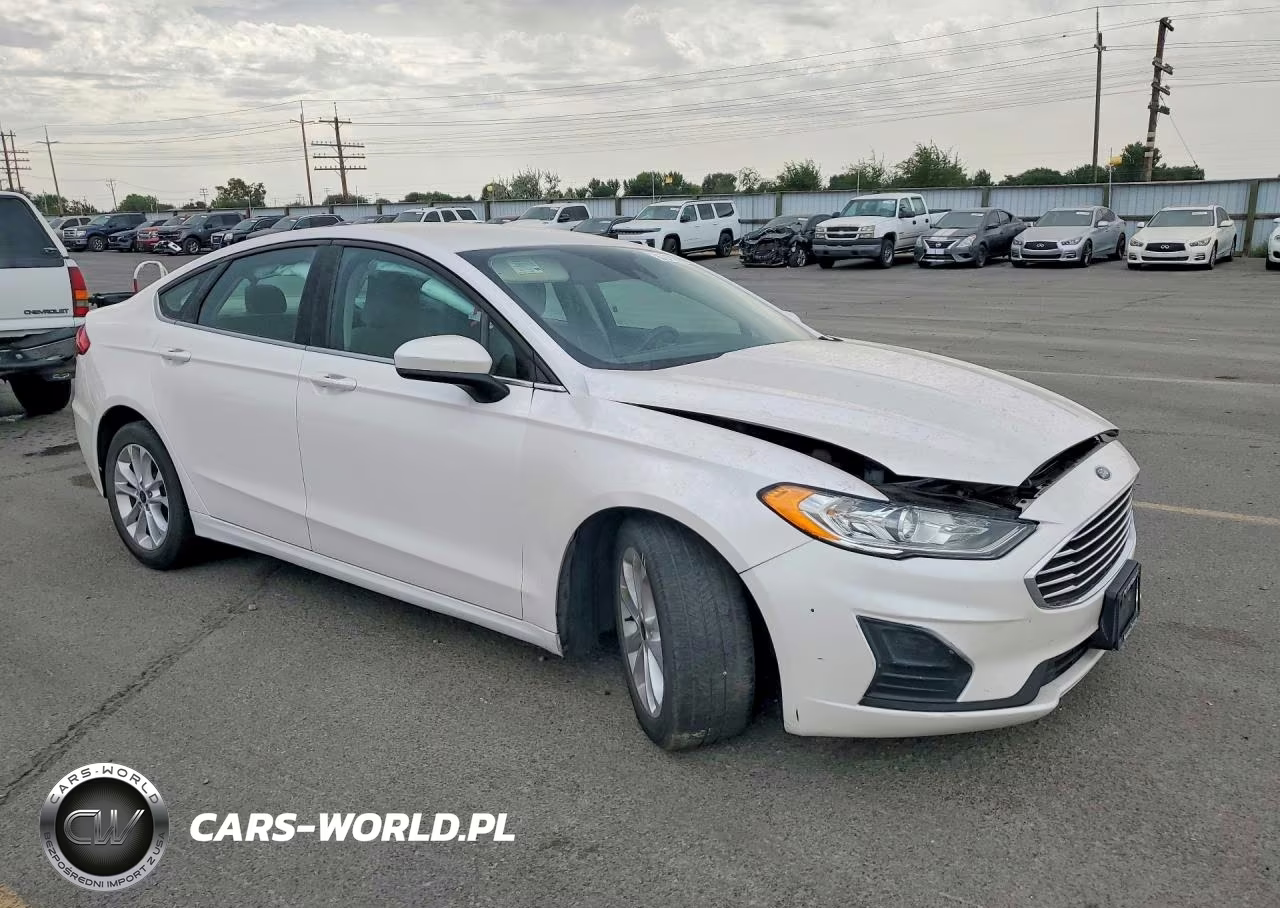 2019 Ford Fusion Se VIN:3FA6P0HDXKR177497 - 4