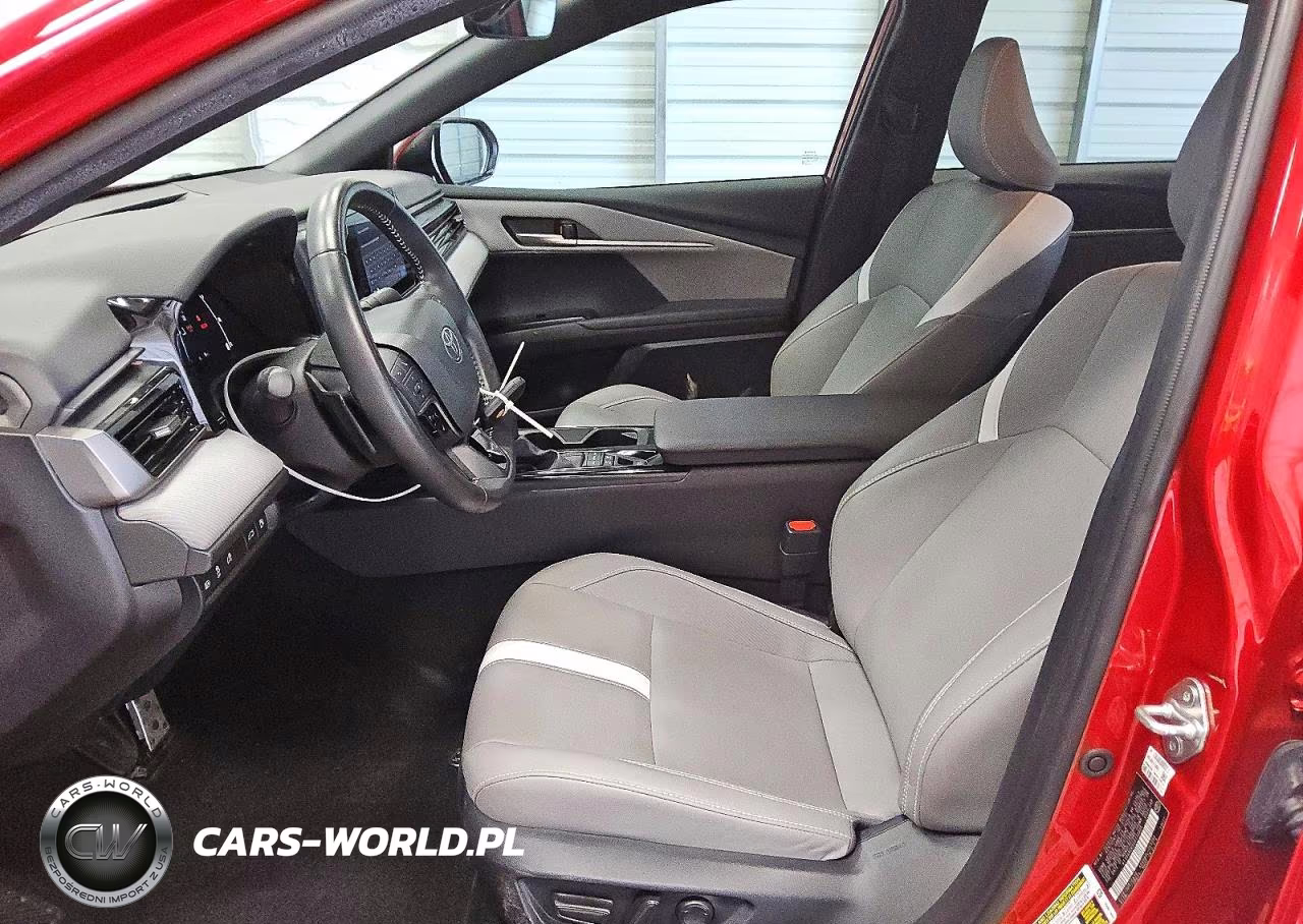 2025 Toyota Camry Se VIN:4T1DAACKXSU110935 - 7