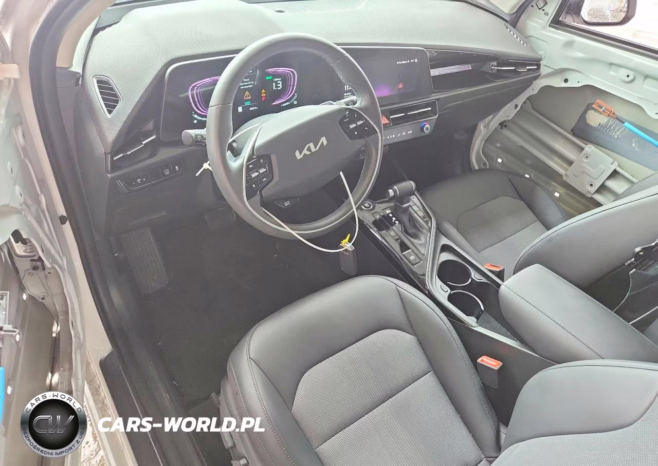 2025 Kia Niro Ex VIN:KNDCR3E2S5307123 - 8