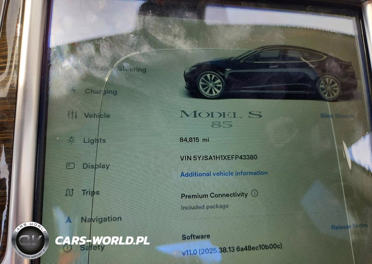 2014 Tesla Model S VIN:5YJSA1H1XEFP43380 - 9