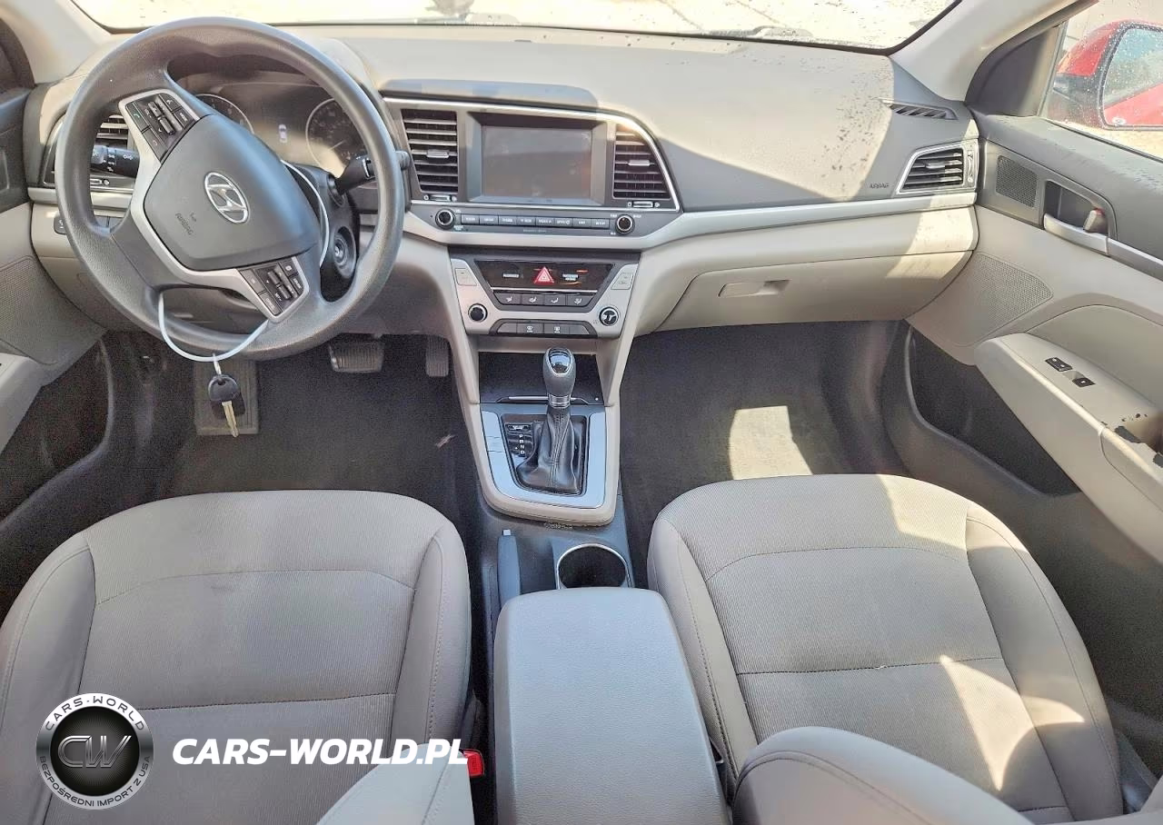 2018 Hyundai Elantra Sel VIN:5NPD84LF2JH300886 - 8