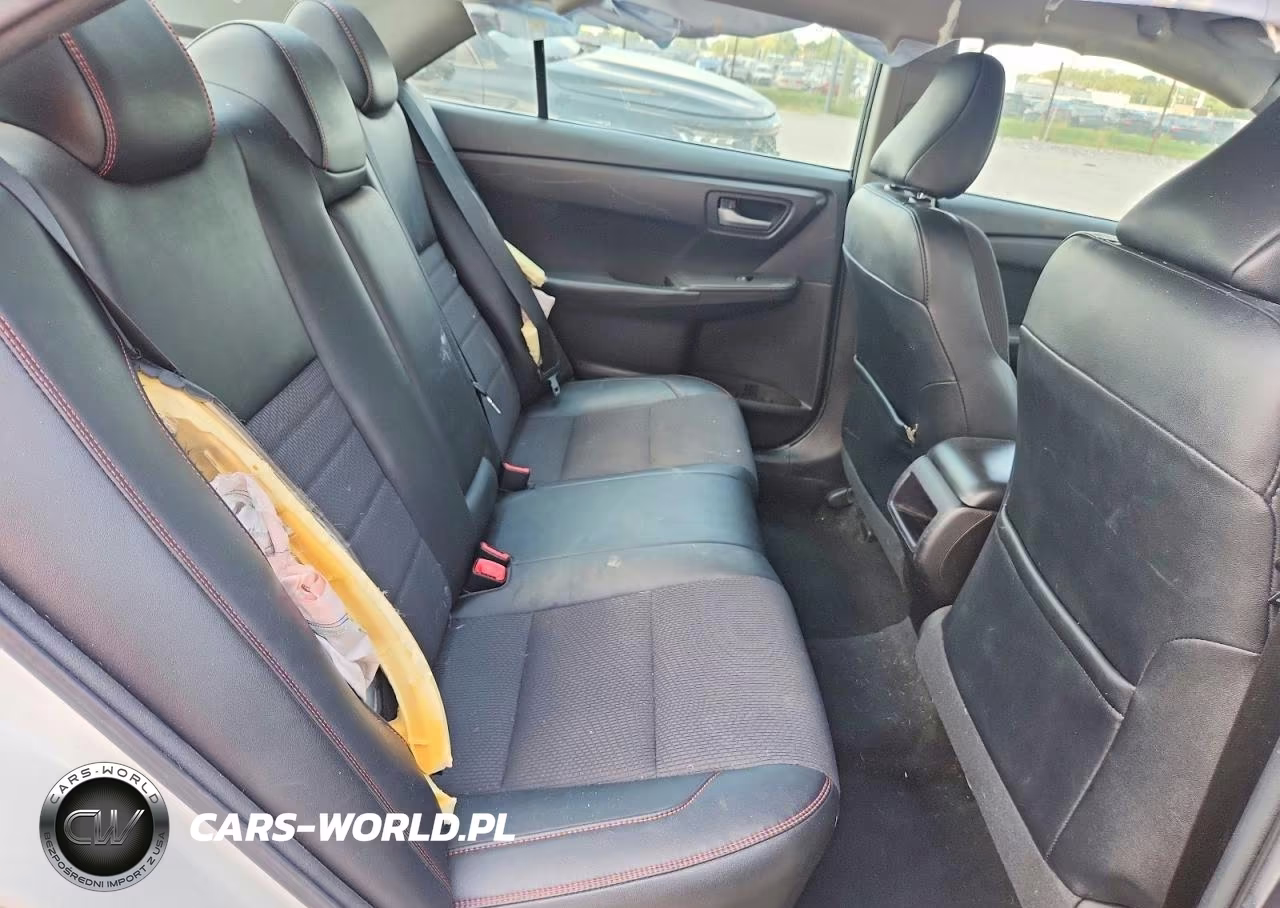 2017 Toyota Camry Se VIN:4T1BF1FK0HU680522 - 10