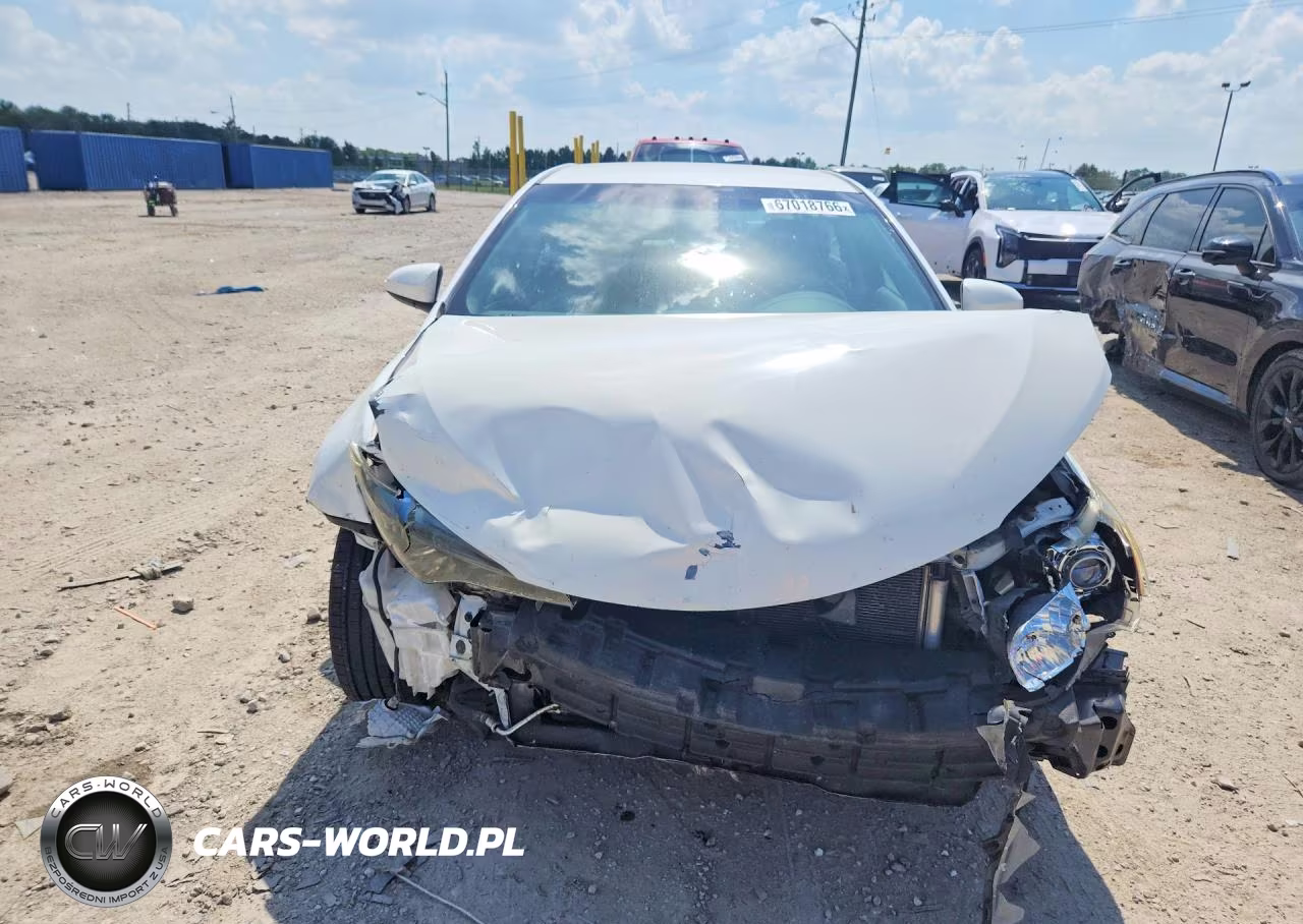 2017 Toyota Camry Se VIN:4T1BF1FK0HU680522 - 5