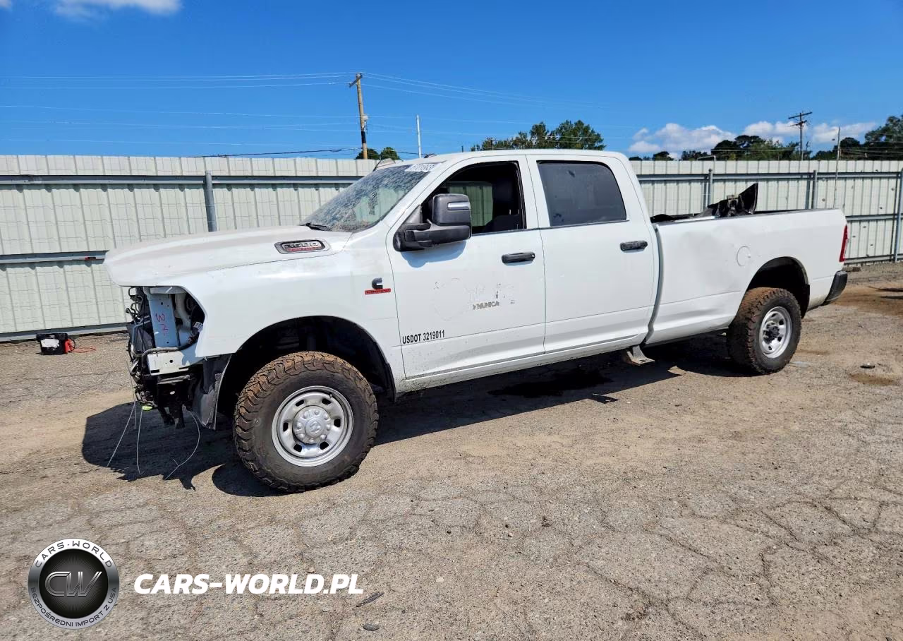 2023 Ram 2500 Tradesman VIN:3C6UR5HL8PG602810 - 1