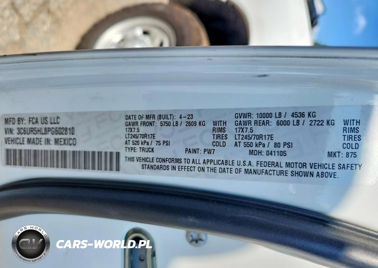 2023 Ram 2500 Tradesman VIN:3C6UR5HL8PG602810 - 13