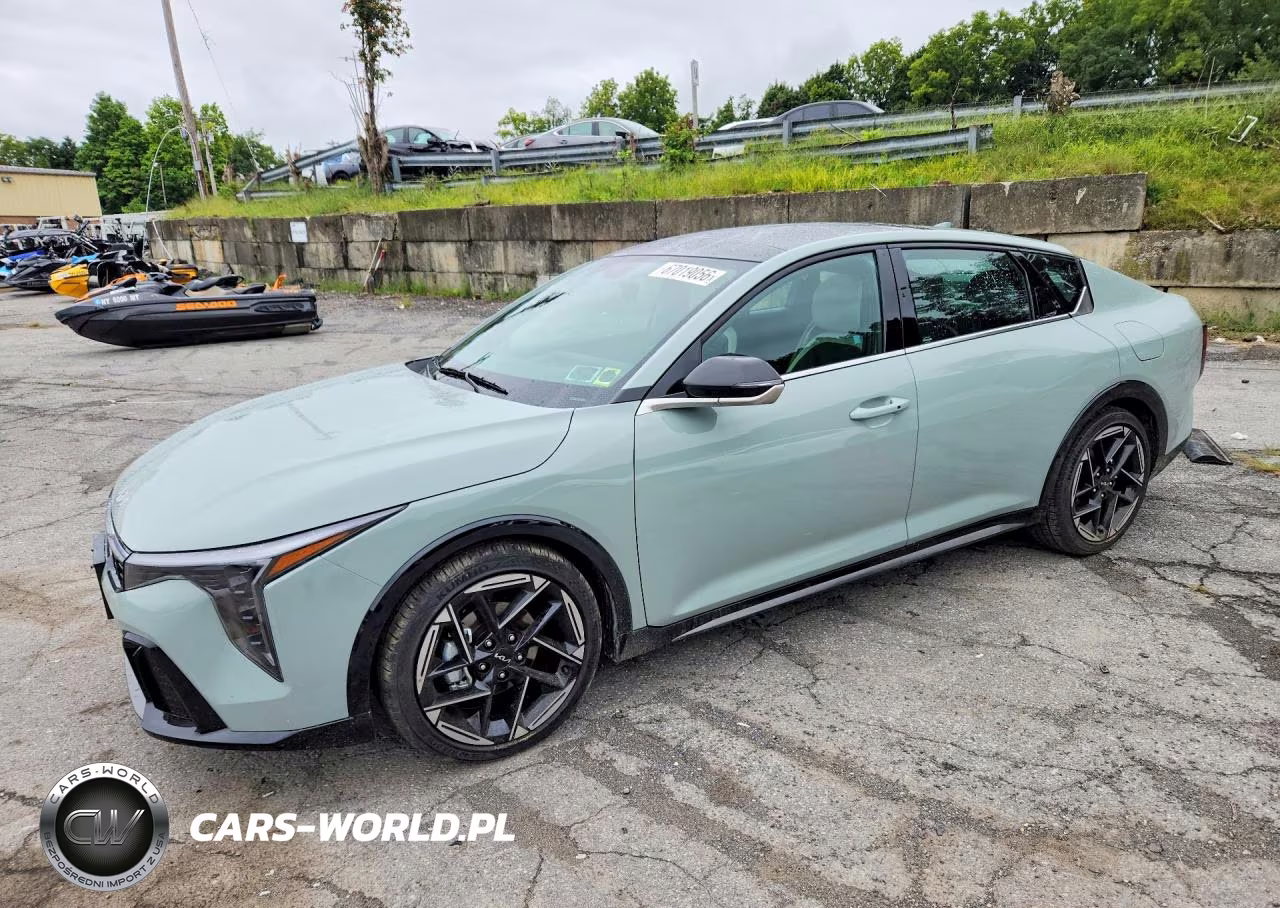 2026 Kia K4 Gt Line VIN:3KPFW4DE5TE310808 - 1