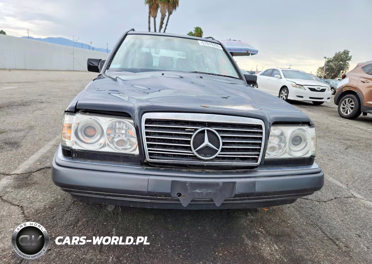 1995 Mercedes-Benz E 320 VIN:WDBEA92E9SF308119 - 5