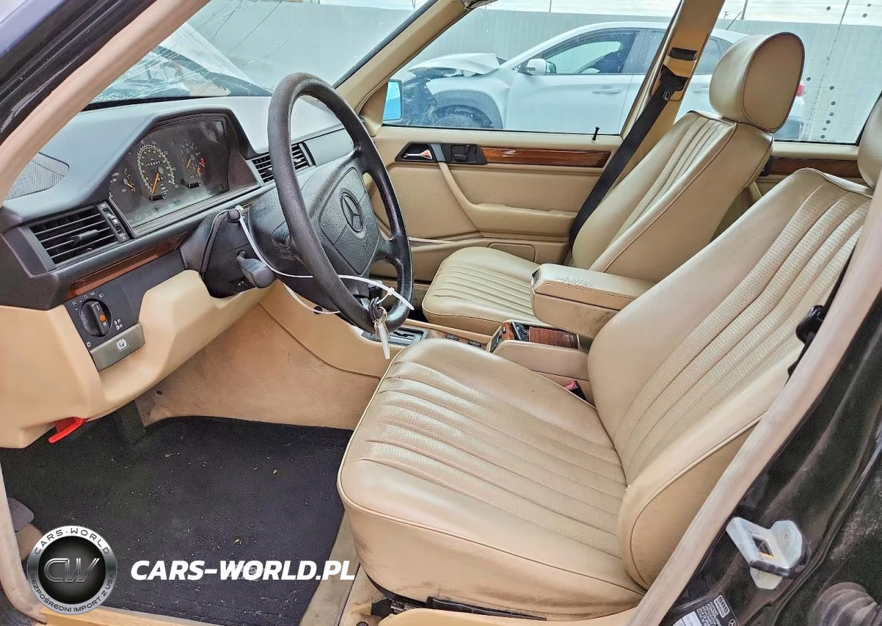 1995 Mercedes-Benz E 320 VIN:WDBEA92E9SF308119 - 7