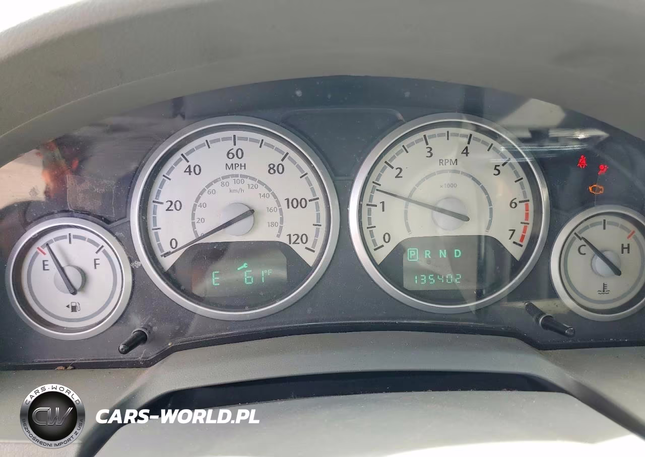 2008 Chrysler Town & Country Touring VIN:2A8HR54P78R118067 - 9