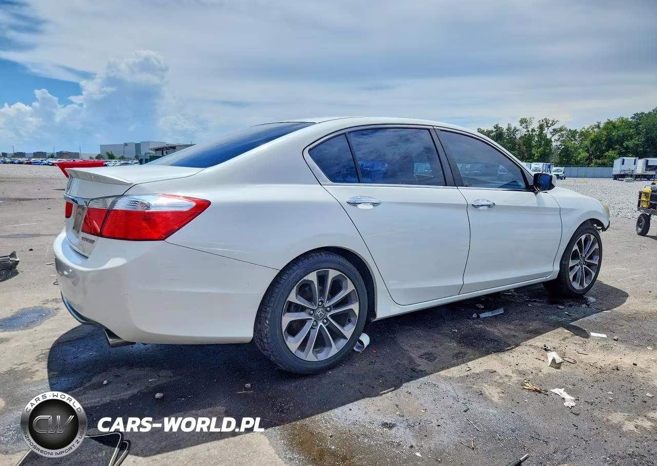 2014 Honda Accord Sport VIN:1HGCR2F55EA067066 - 3