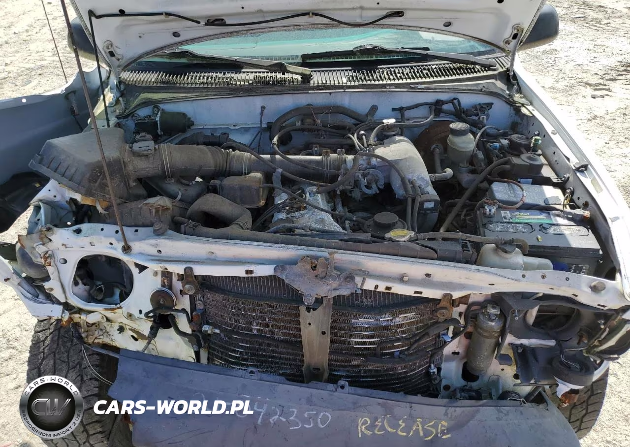 2000 Toyota Tacoma Xtracab Prerunner VIN:5TESM92N5YZ704202 - 11