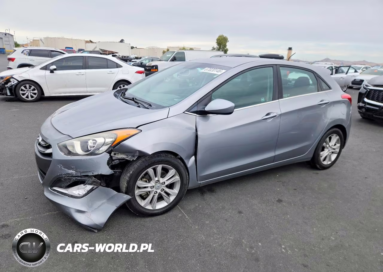 2015 Hyundai Elantra Gt Base