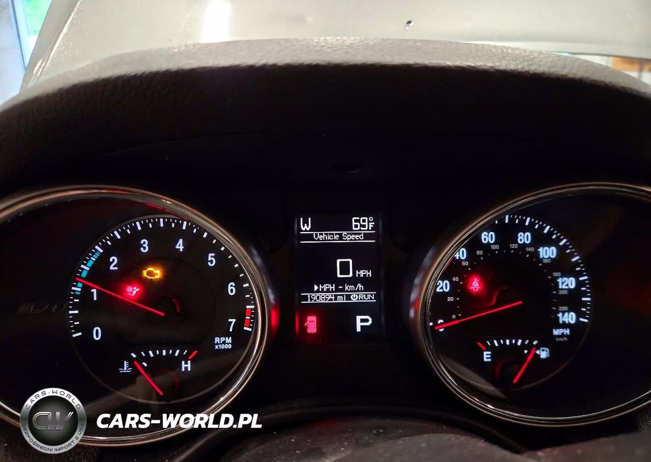 2011 Jeep Grand Cherokee Laredo VIN:1J4RR4GG9BC737071 - 9
