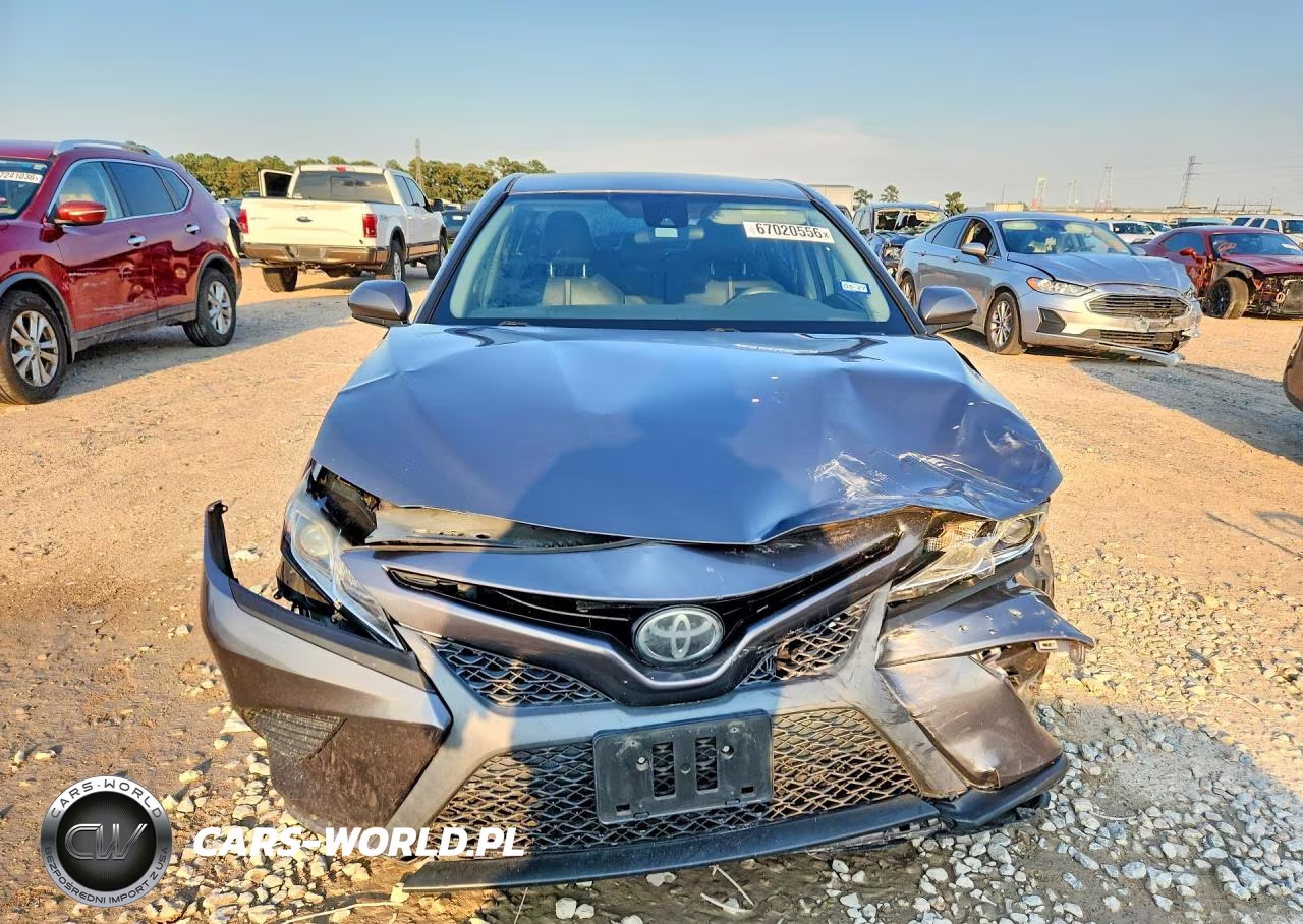 2019 Toyota Camry Se VIN:4T1B11HK1KU735630 - 5